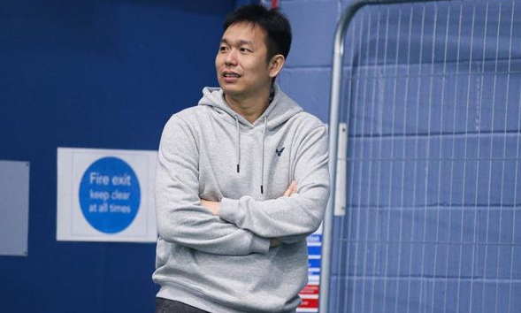 Pertarungan Epik! Dewa Hendra Bersua Naga Api di Semifinal Indonesia Open